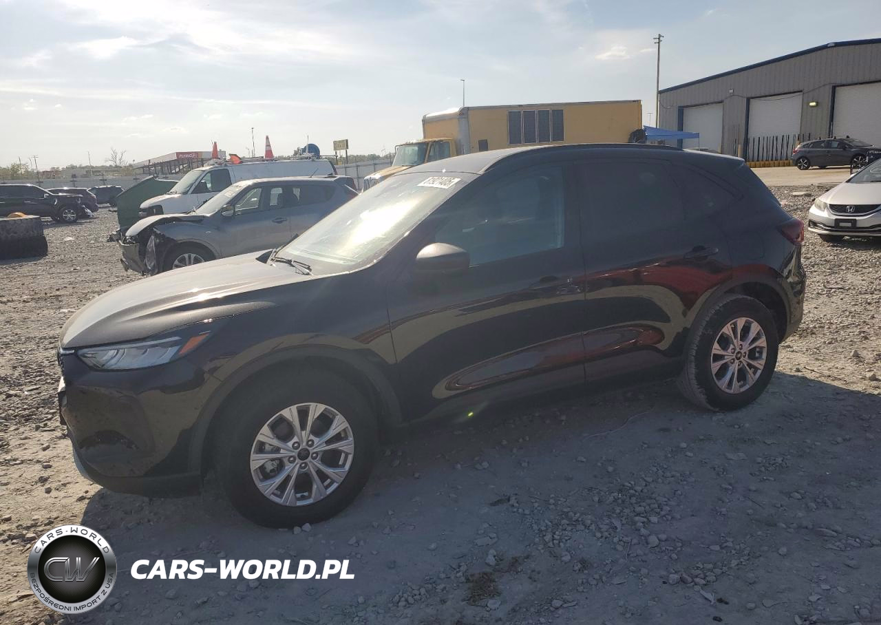 2025 Ford Escape Active – zdjęcie 1 z 13