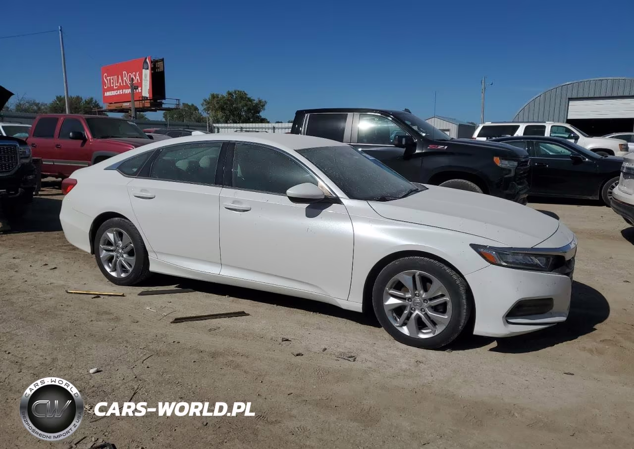 2019 Honda Accord Lx VIN:1HGCV1F19KA017155 - 4
