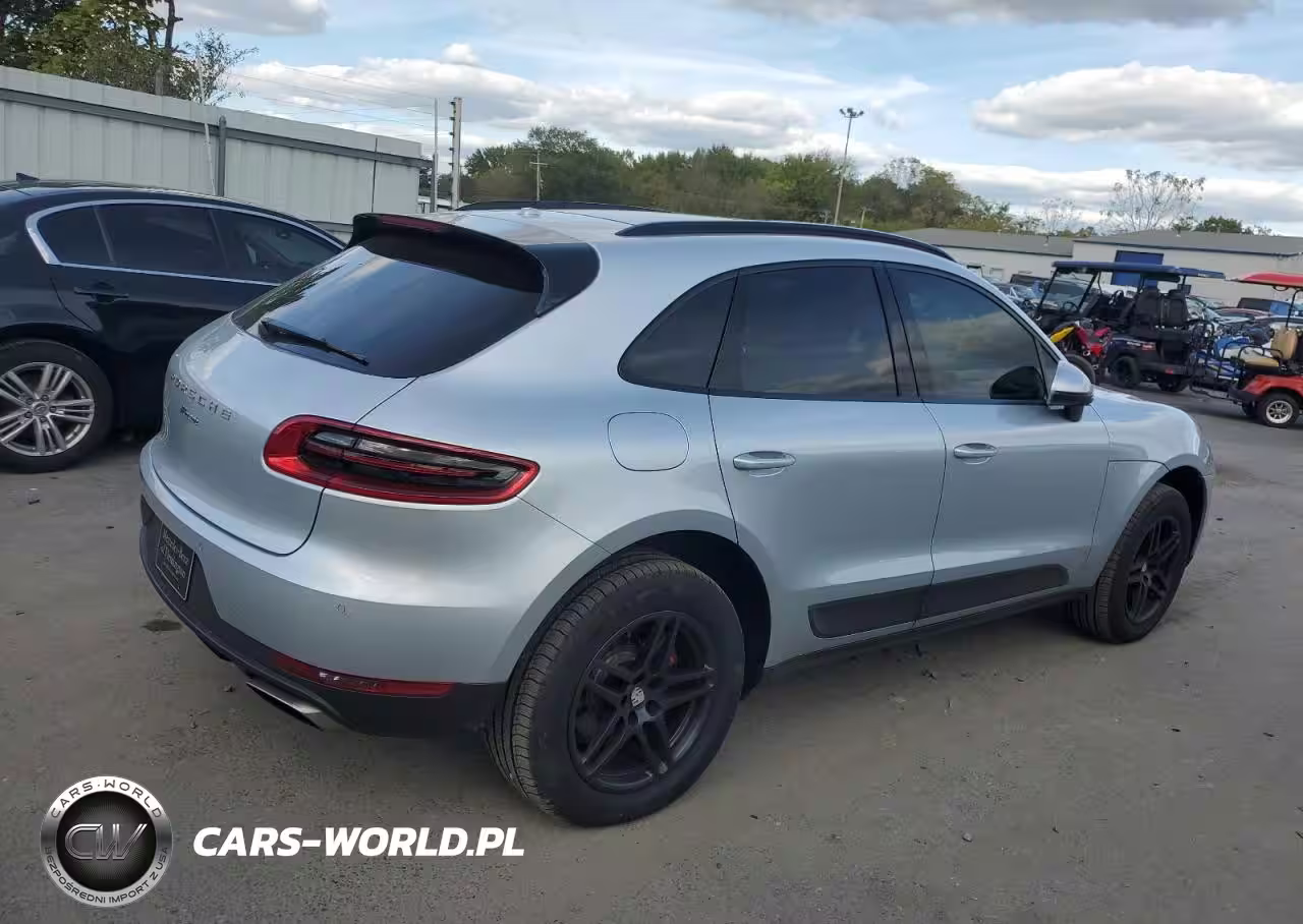 2017 Porsche Macan VIN:WP1AA2A58HLB06633 - 3