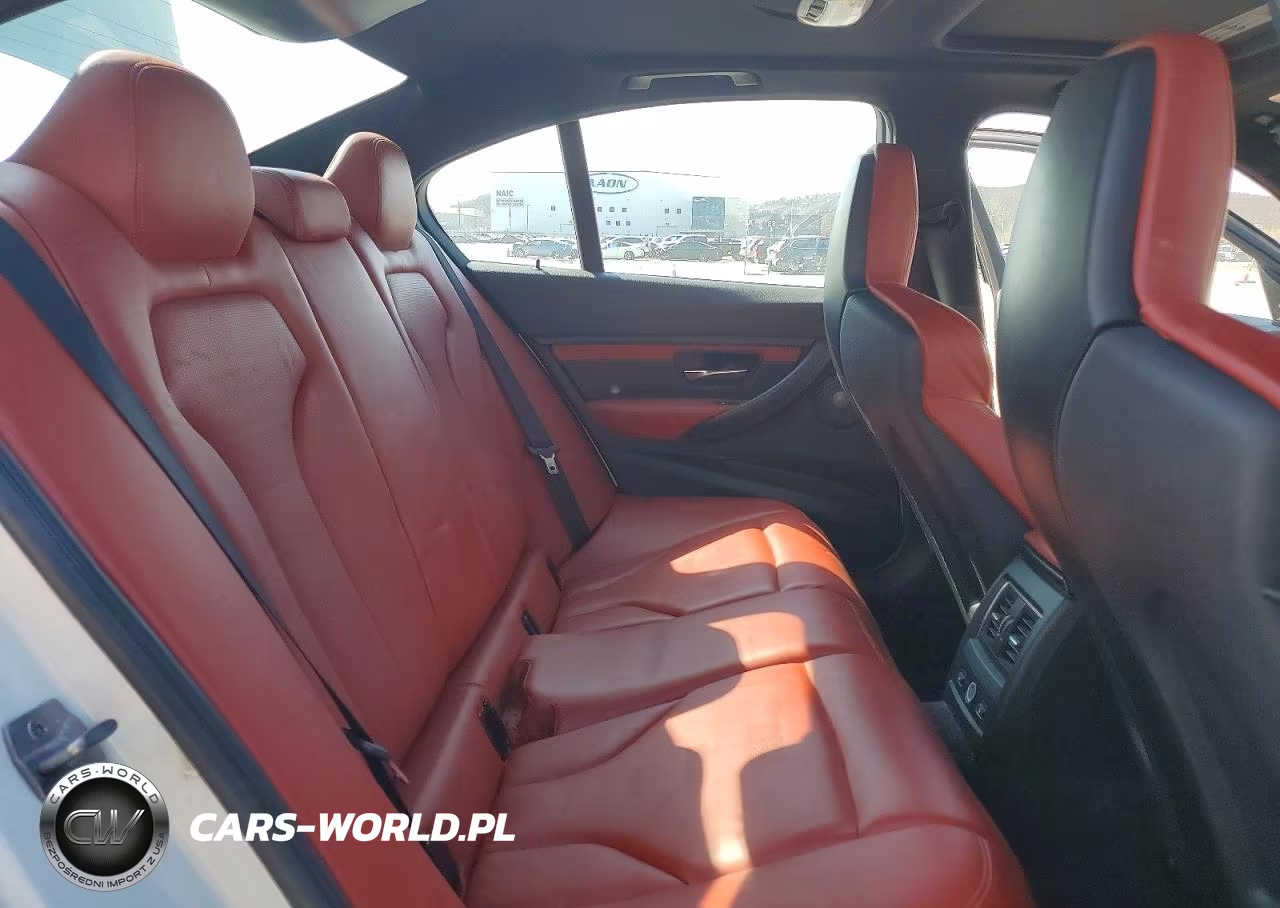 2015 BMW M3 VIN:WBS3C9C51FP803523 - 10