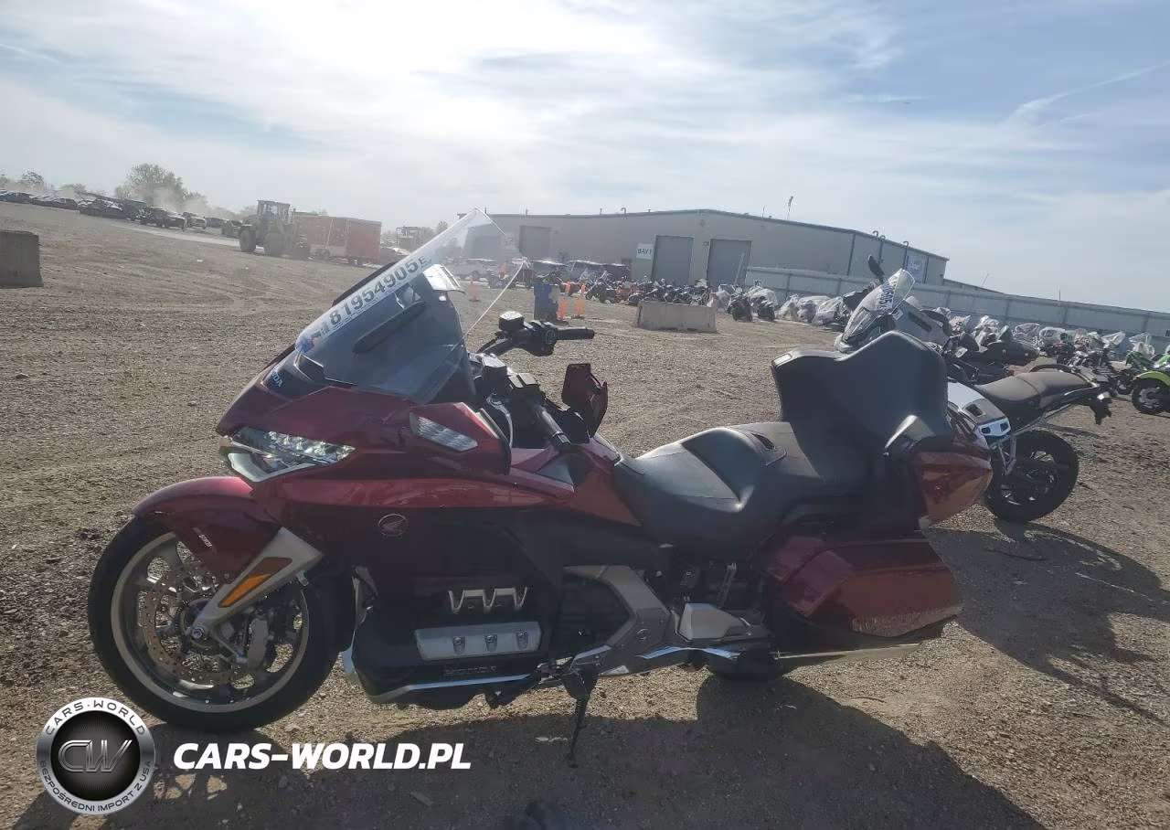 2018 Honda Gl1800 VIN:JH2SC790XJK000239 - 3