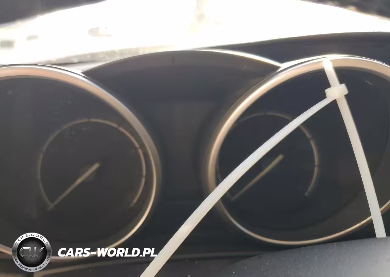 2010 Mazda 3 S VIN:JM1BL1H5XA1188222 - 9