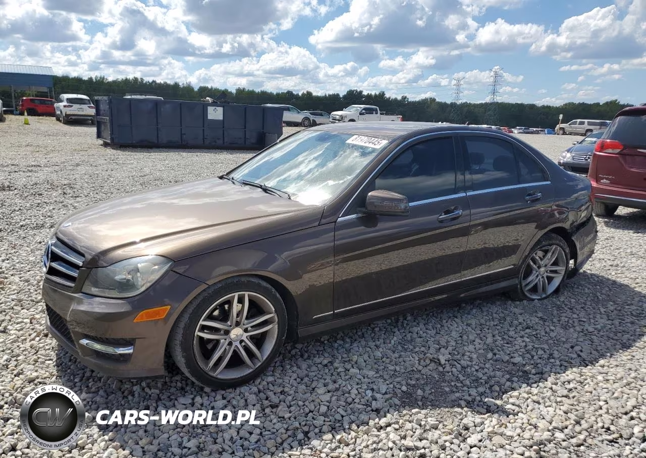 2014 Mercedes-Benz C 250 – zdjęcie 1 z 12