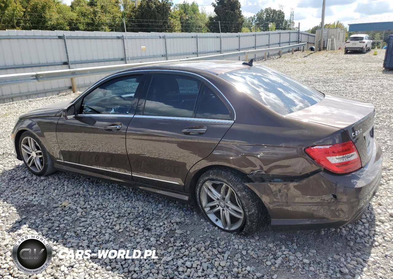 2014 Mercedes-Benz C 250 VIN:WDDGF4HBXER309719 - 2