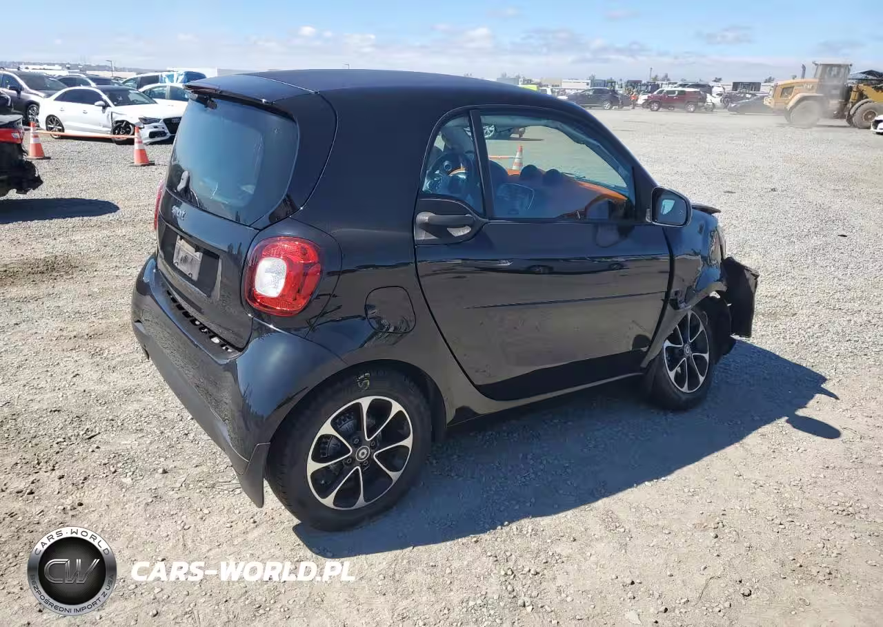 2016 Smart Fortwo VIN:WMEFJ5DAXGK067471 - 3