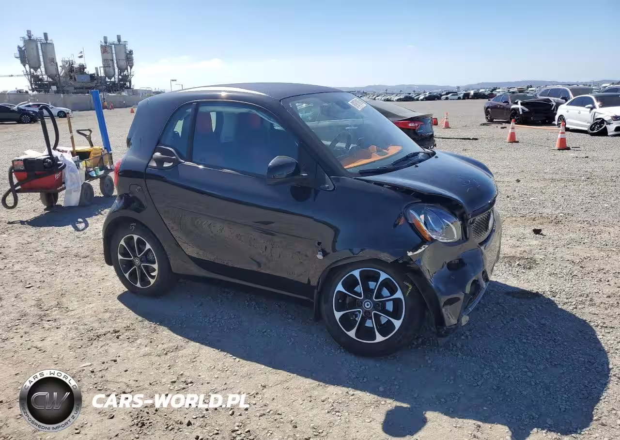 2016 Smart Fortwo VIN:WMEFJ5DAXGK067471 - 4