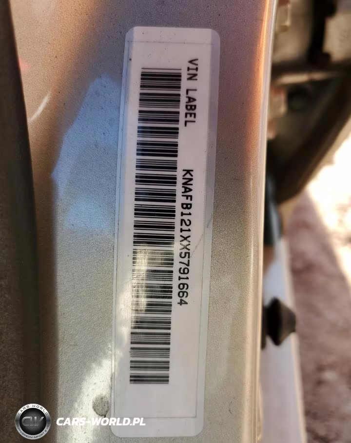 1999 Kia Sephia Base VIN:KNAFB121XX5791664 - 12