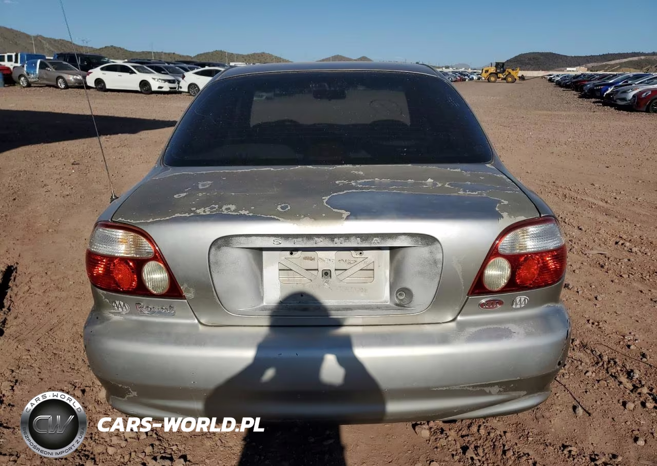 1999 Kia Sephia Base VIN:KNAFB121XX5791664 - 6