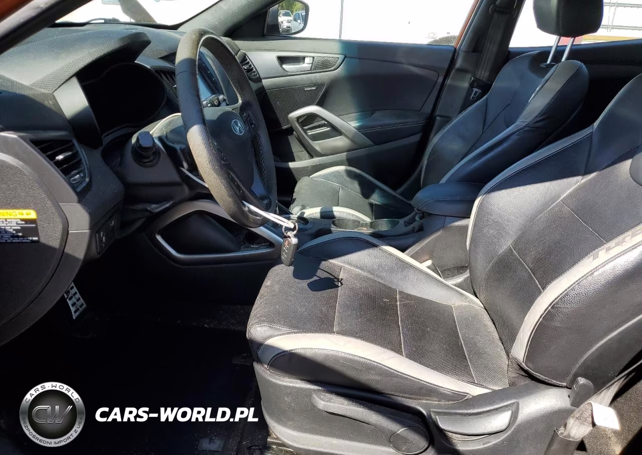2016 Hyundai Veloster Turbo VIN:KMHTC6AE9GU257173 - 7