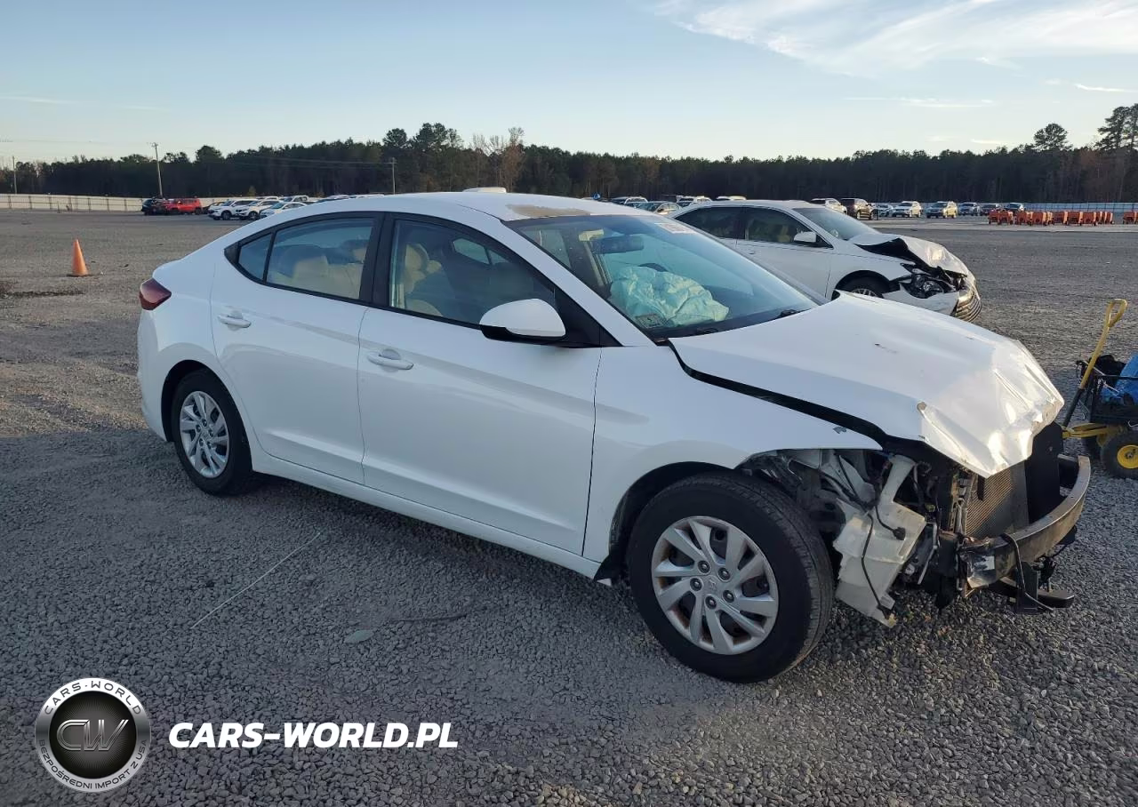 2018 Hyundai Elantra Se VIN:5NPD74LF2JH228235 - 4
