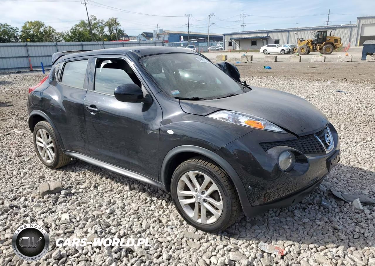 2014 Nissan Juke S VIN:JN8AF5MR5ET358651 - 4