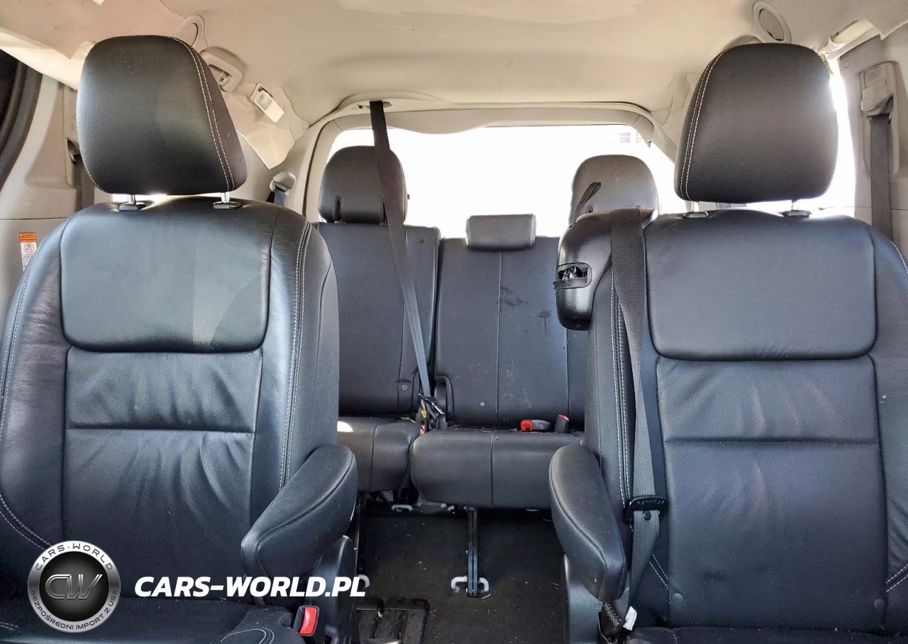 2016 Toyota Sienna Se VIN:5TDXK3DC8GS734374 - 10