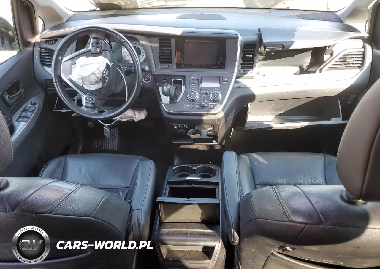 2016 Toyota Sienna Se VIN:5TDXK3DC8GS734374 - 8
