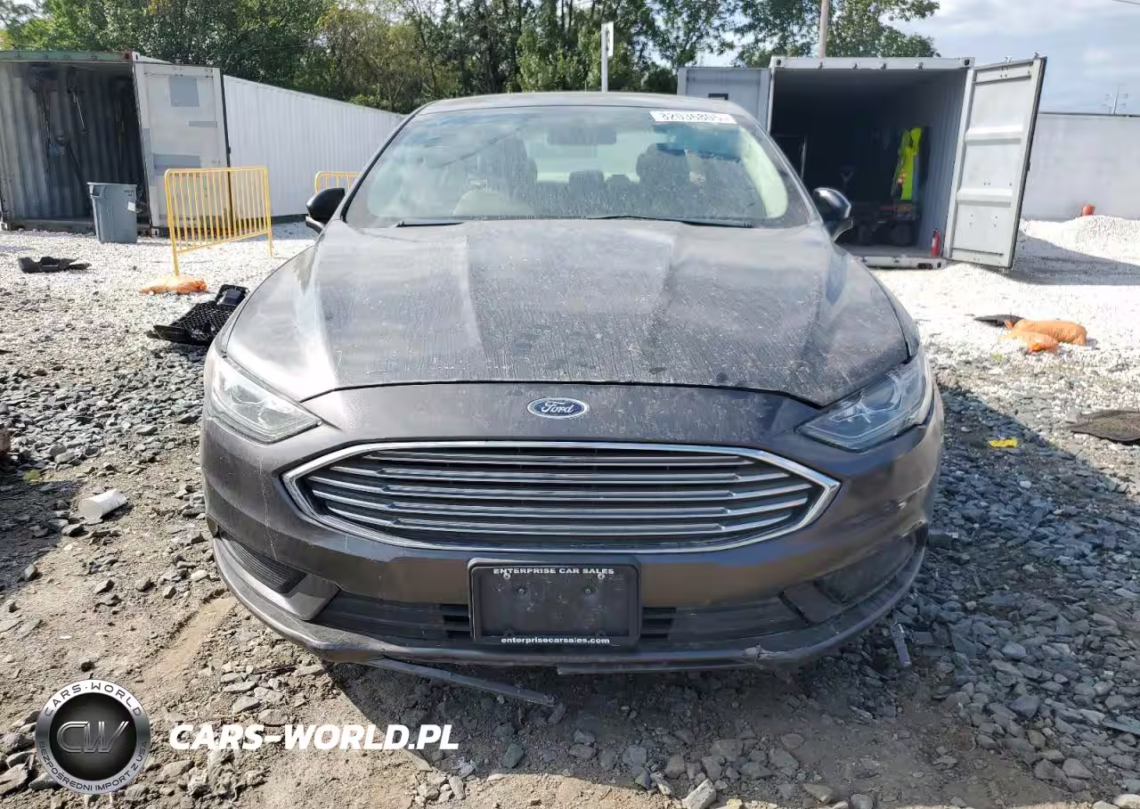 2018 Ford Fusion Se Hybrid VIN:3FA6P0LU5JR227552 - 5