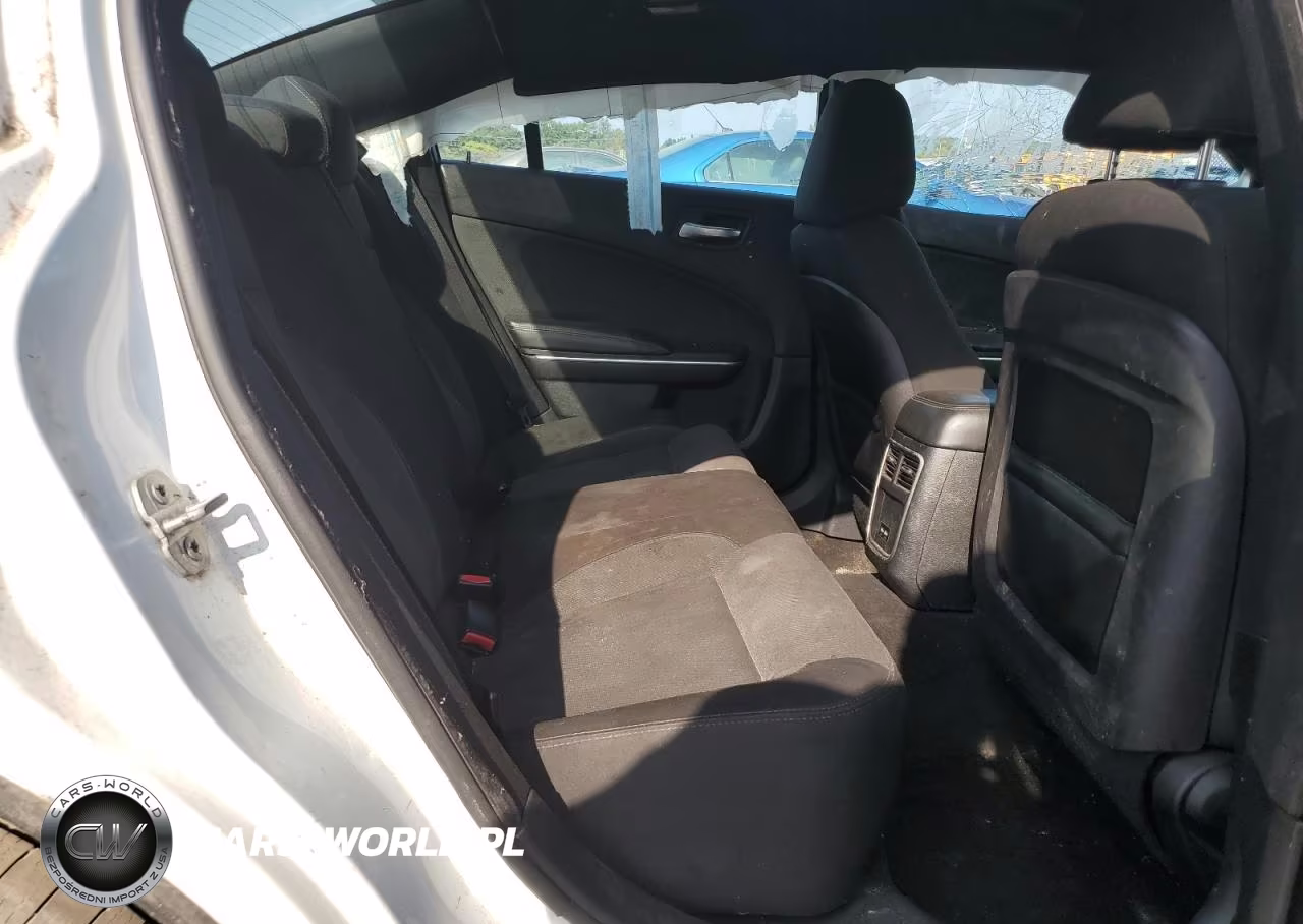 2015 Dodge Charger Se VIN:2C3CDXBG5FH870114 - 10