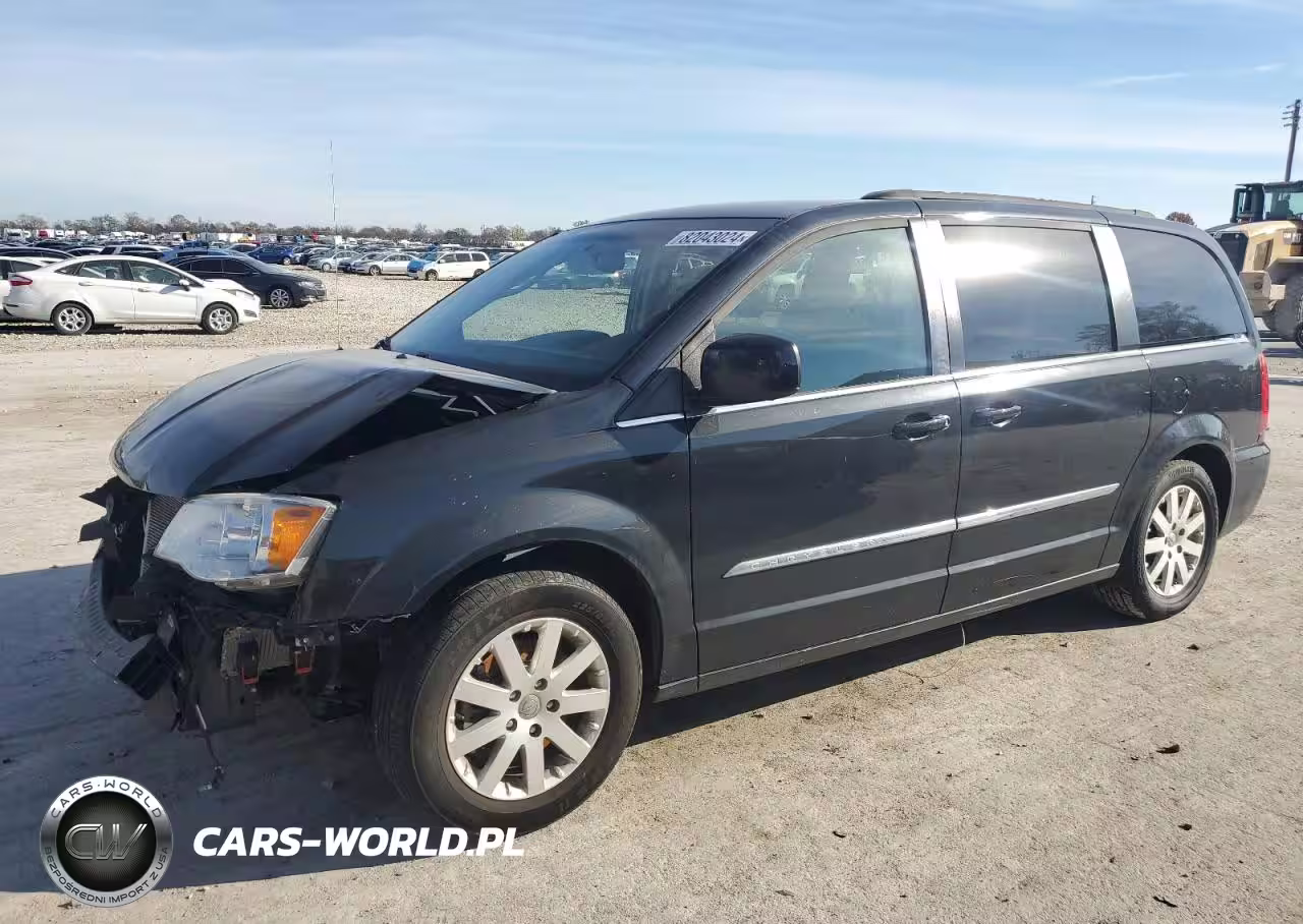 2016 Chrysler Town & Country Touring