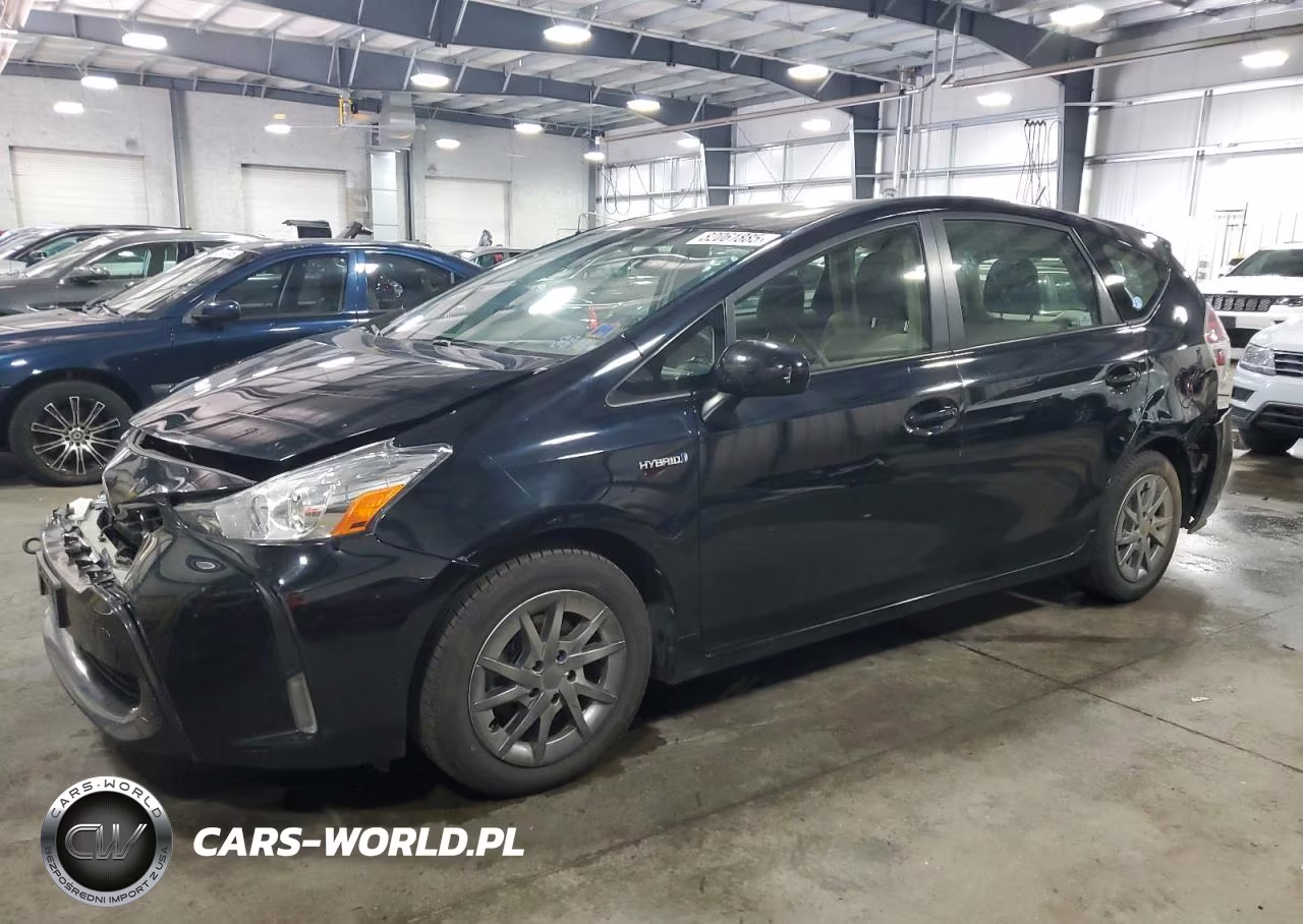 2015 Toyota Prius V Three VIN:JTDZN3EU3FJ028366 - 1