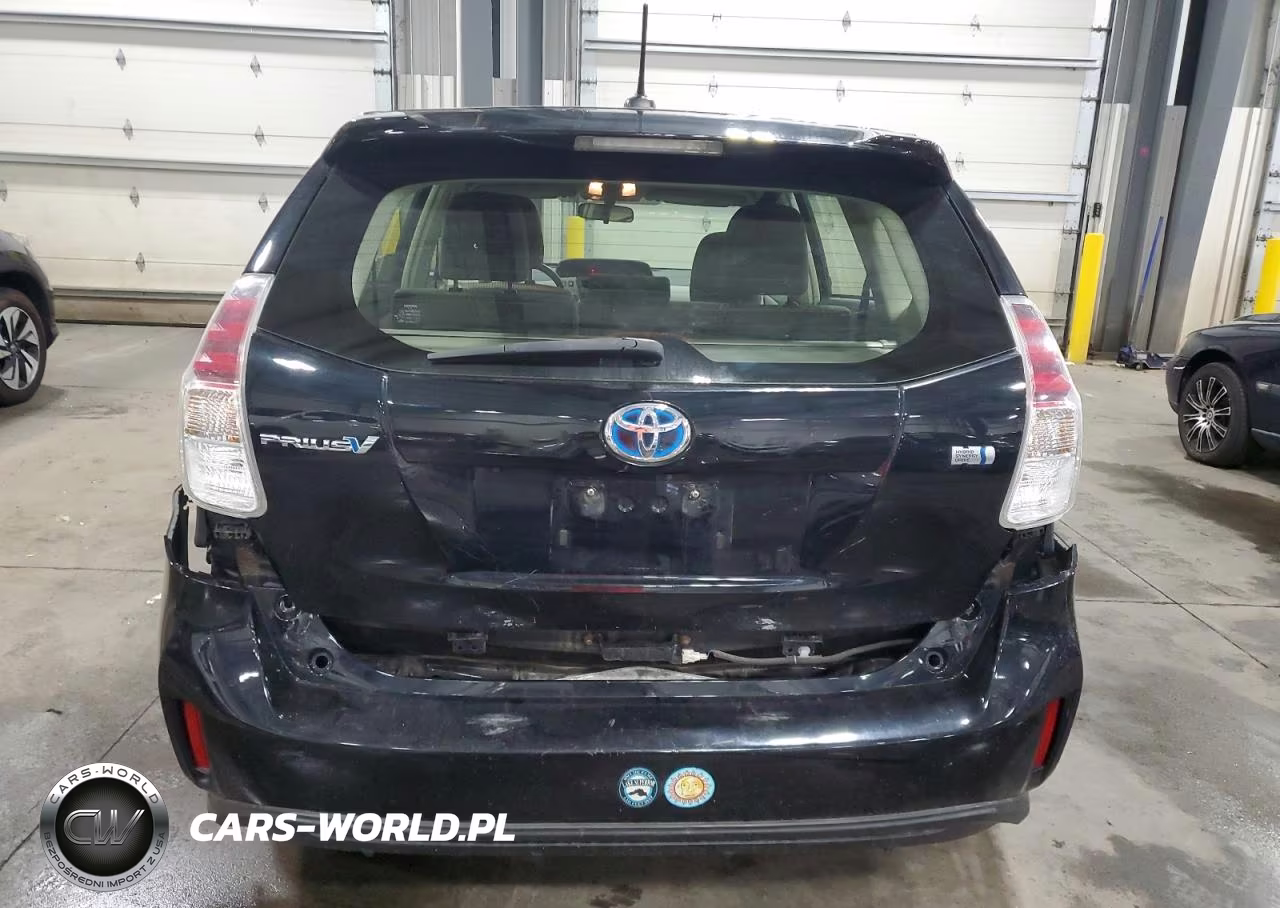2015 Toyota Prius V Three VIN:JTDZN3EU3FJ028366 - 6
