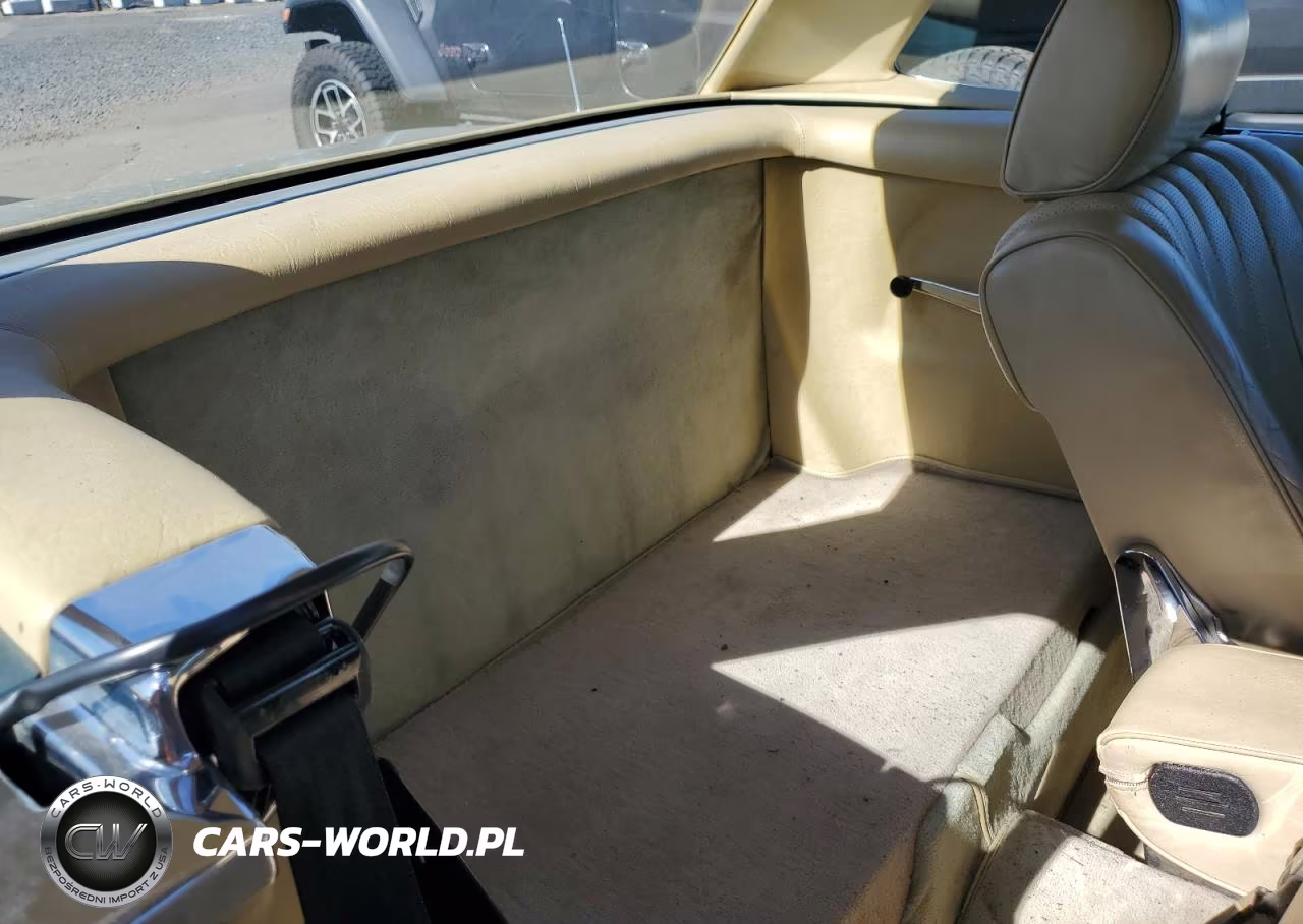 1983 Mercedes-Benz 380 Sl VIN:WDBBA45A0DB027495 - 10
