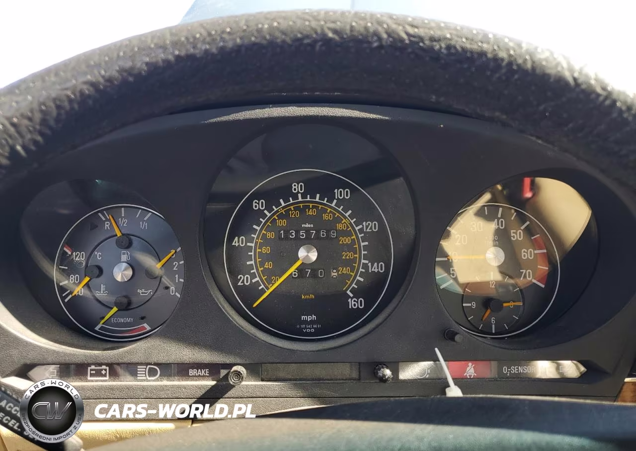 1983 Mercedes-Benz 380 Sl VIN:WDBBA45A0DB027495 - 9