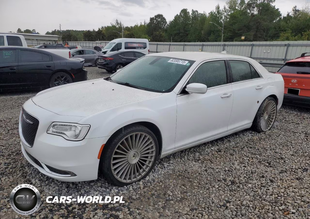 2015 Chrysler 300 Limited