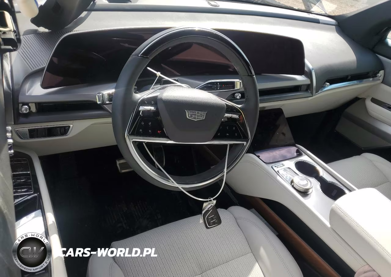 2026 Cadillac Vistiq Sport VIN:1GYC3NML3TZ700840 - 8