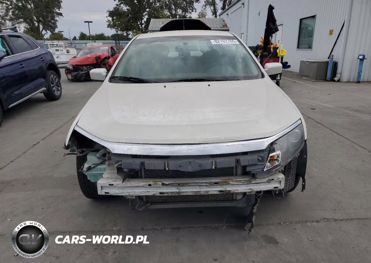 2011 Ford Fusion Se VIN:3FAHP0HA5BR174831 - 5