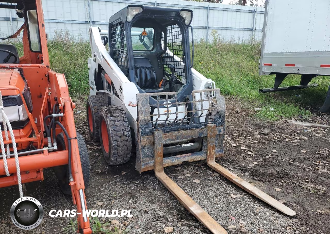 2015 Bobcat S530 Skid Steer Loader