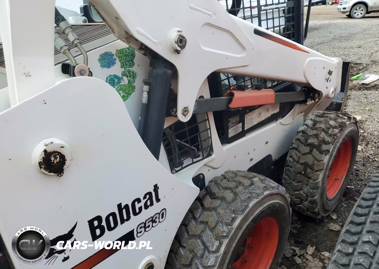 2015 Bobcat S530 Skid Steer Loader VIN:82104335 - 9