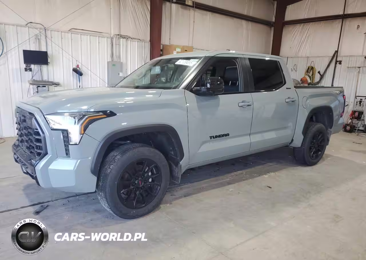 2024 Toyota Tundra Crewmax Limited