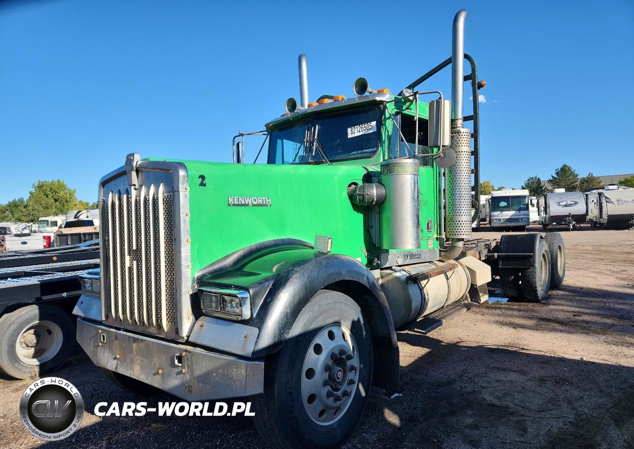 1999 Kenworth W900 Semi Truck VIN:1XKWD69X4XR821226 - 2