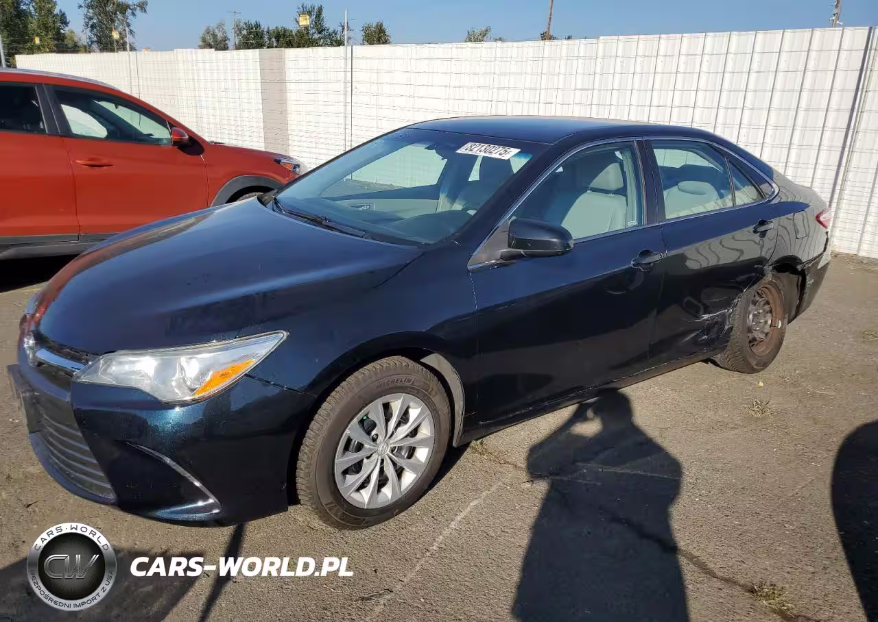 2015 Toyota Camry Le