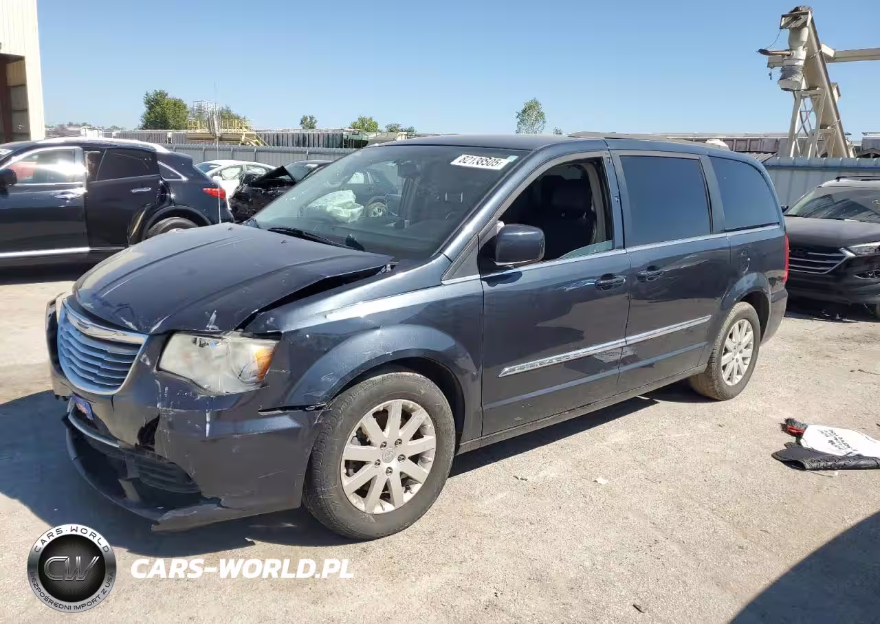 2014 Chrysler Town & Country Touring