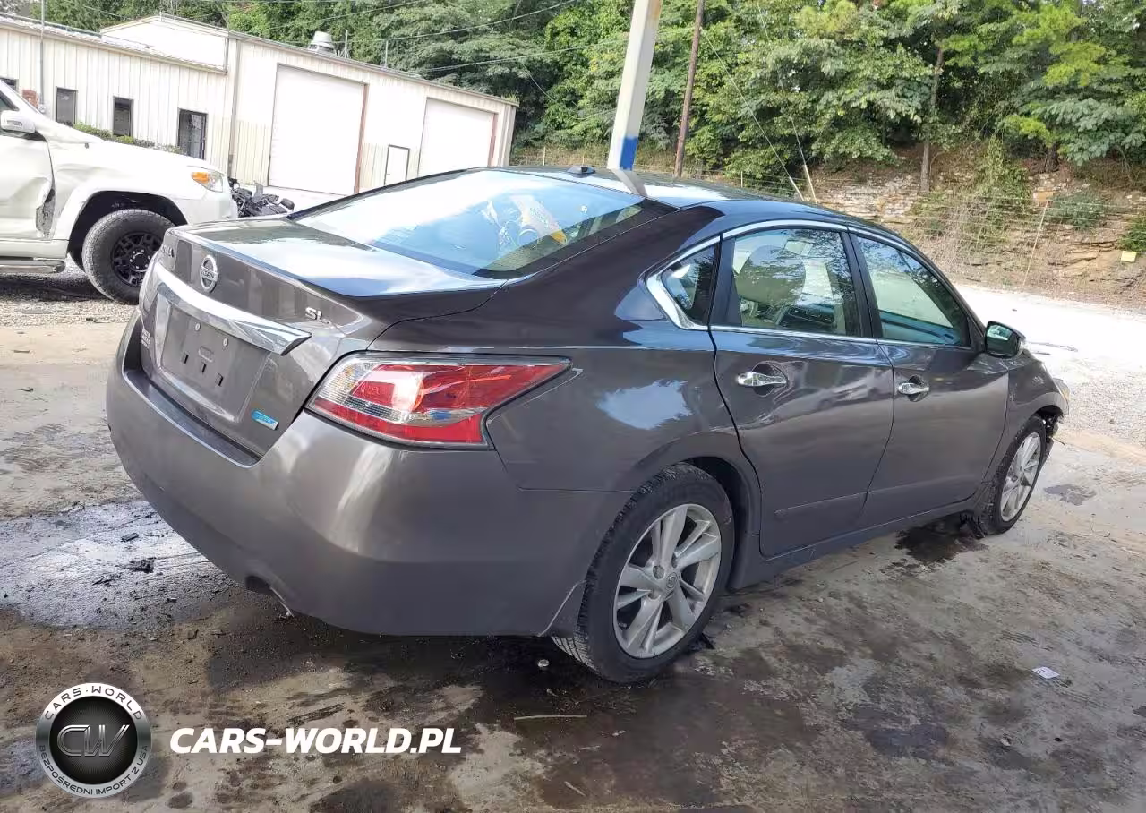 2014 Nissan Altima 2.5 VIN:1N4AL3AP2EC104736 - 3