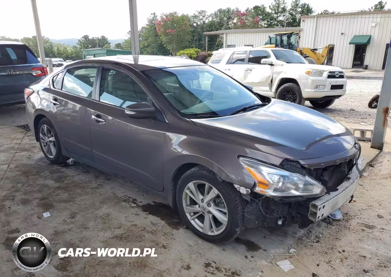 2014 Nissan Altima 2.5 VIN:1N4AL3AP2EC104736 - 4