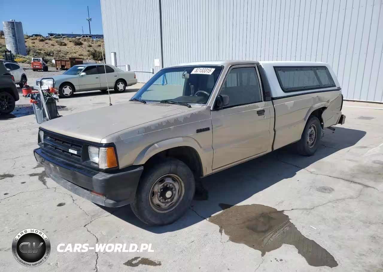 1987 Mazda B2000 Long Bed