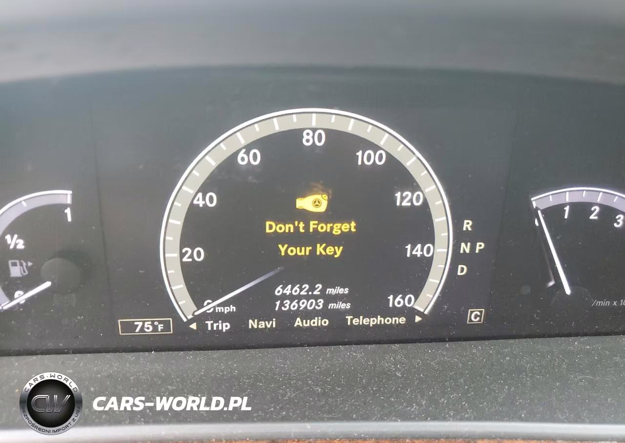 2010 Mercedes-Benz S 400 VIN:WDDNG9FB0AA300590 - 9