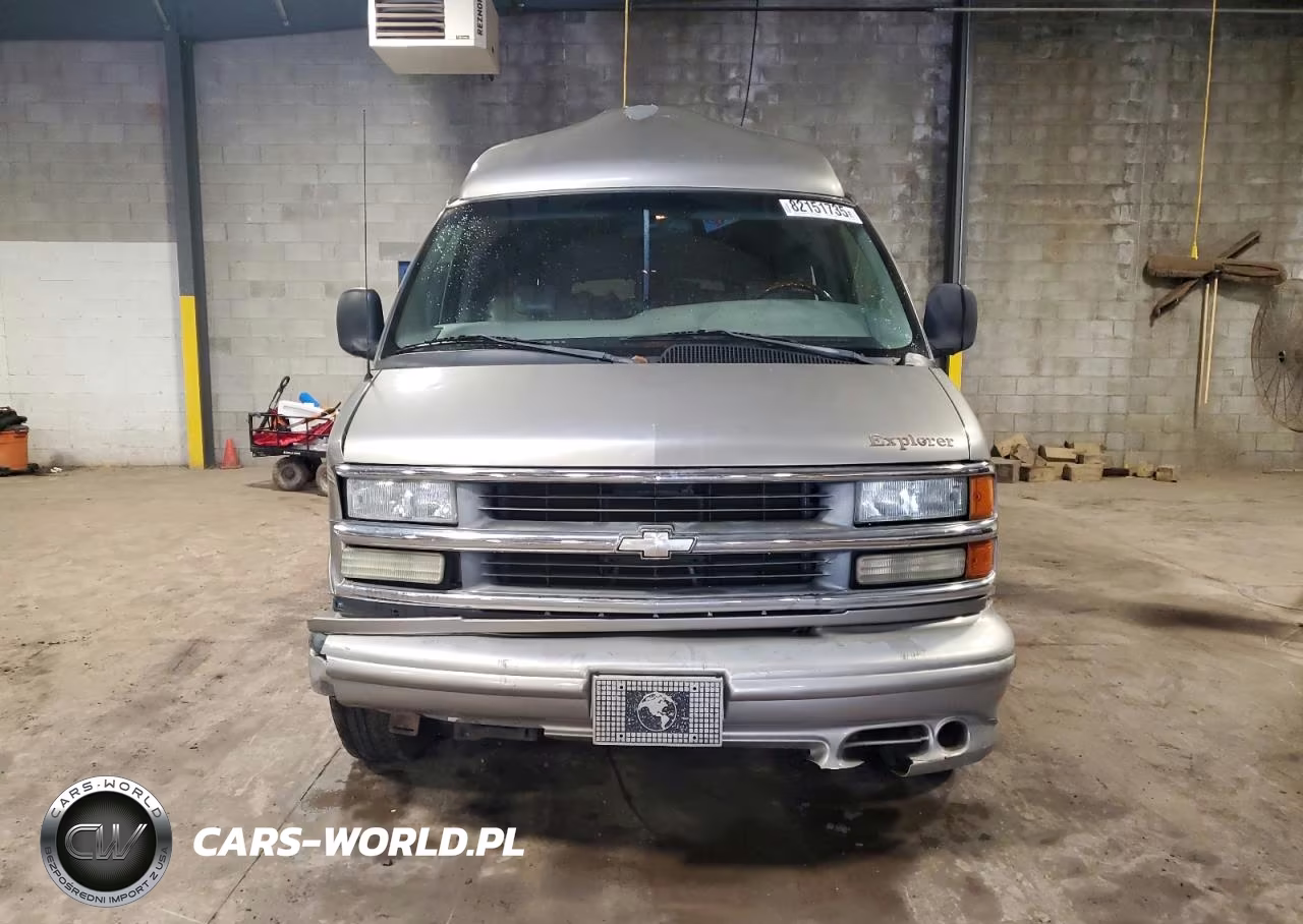 2002 Chevrolet Express G2500 VIN:1GBGG29R721145366 - 5