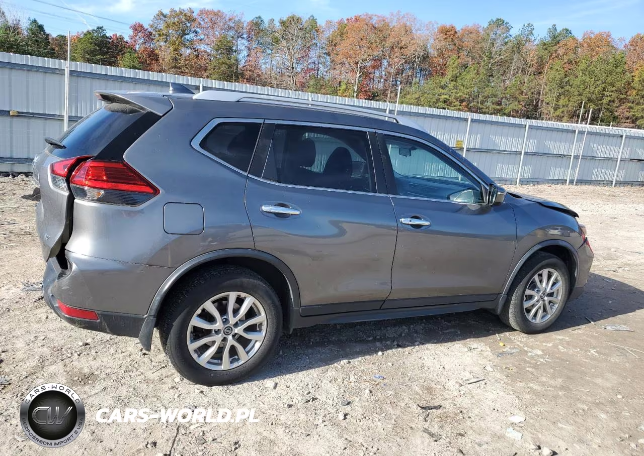 2017 Nissan Rogue S VIN:JN8AT2MT1HW134606 - 3