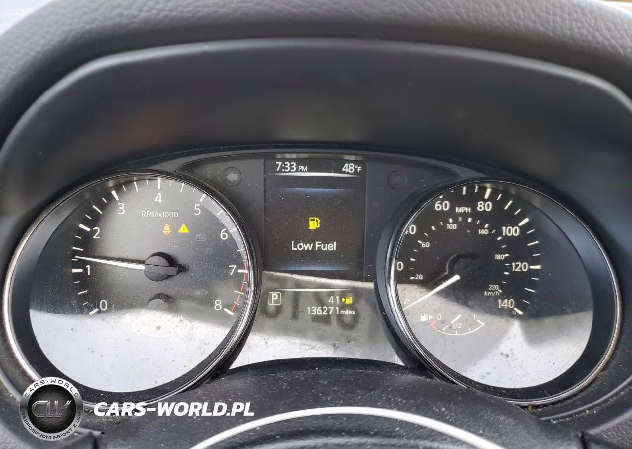 2017 Nissan Rogue S VIN:JN8AT2MT1HW134606 - 9