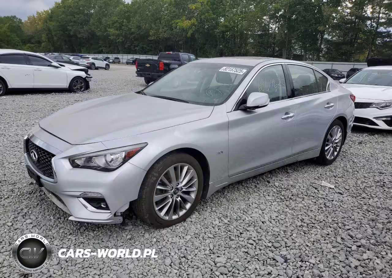 INFINITI