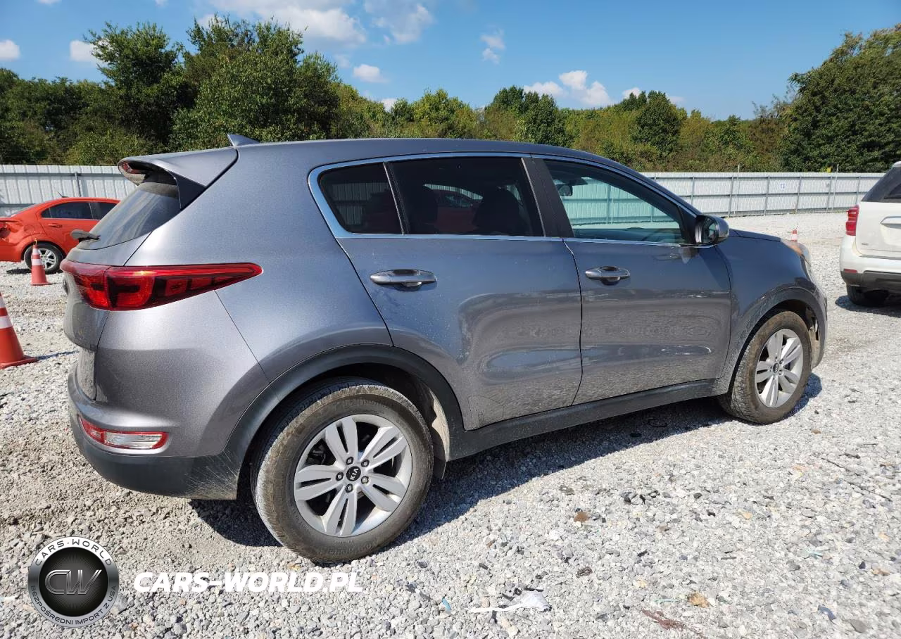 2018 Kia Sportage Lx VIN:KNDPM3ACXJ7373004 - 3