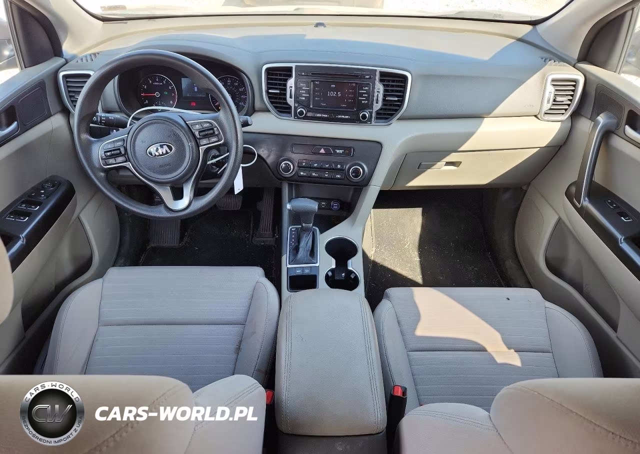 2018 Kia Sportage Lx VIN:KNDPM3ACXJ7373004 - 8
