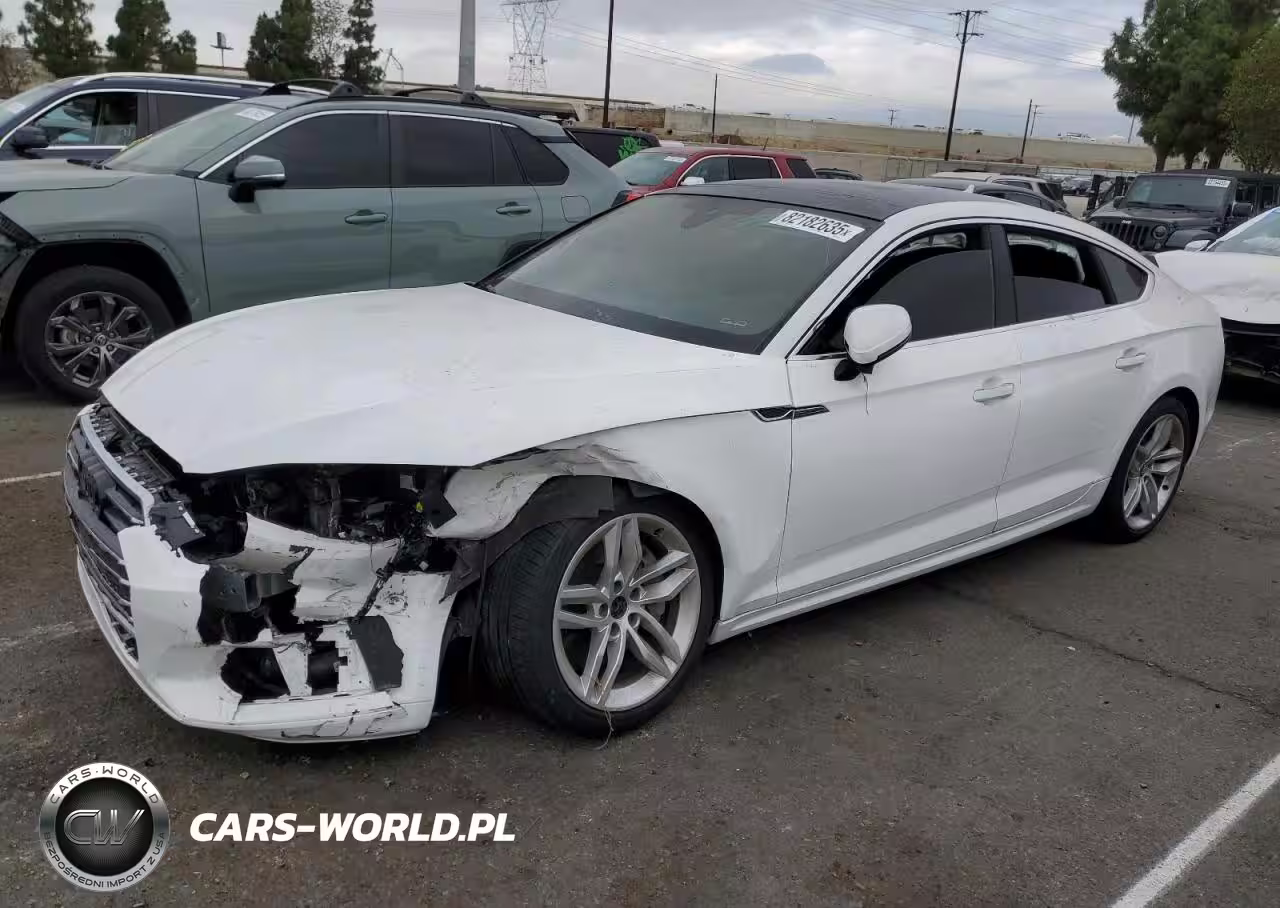 AUDI