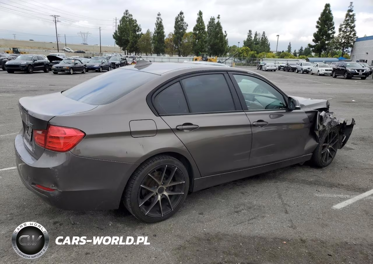2014 BMW 320 VIN:WBA3B1C59EPV79439 - 3