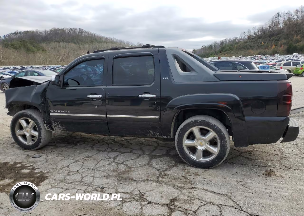 2011 Chevrolet Avalanche Ltz VIN:3GNTKGE35BG134818 - 2