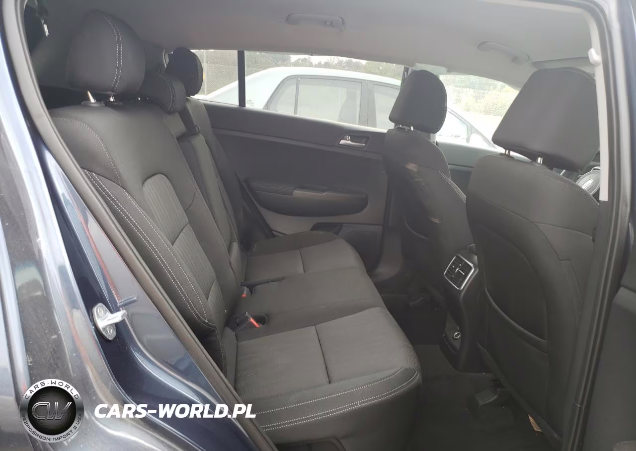 2021 Kia Sportage Lx VIN:KNDPMCAC5M7913931 - 11
