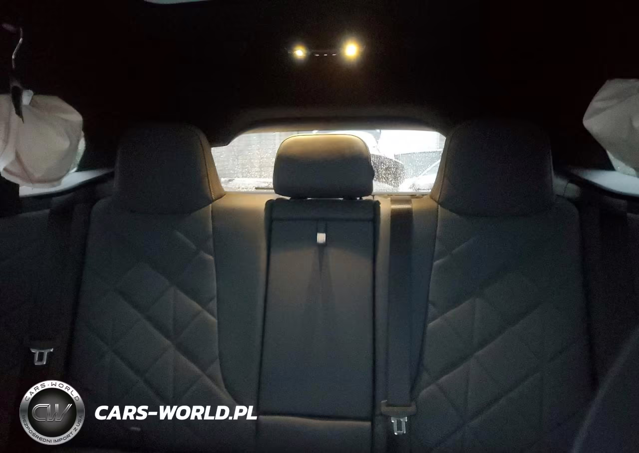 2024 BMW Ix xDrive50 VIN:WB523CF06RCN22986 - 10