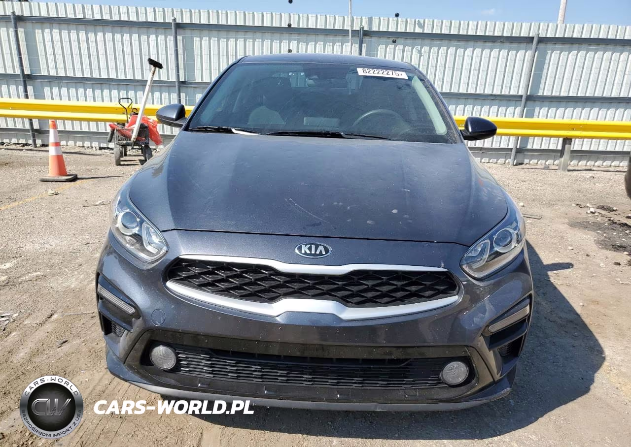 KIA FORTE FE VIN:3KPF24AD6ME377992 - 5