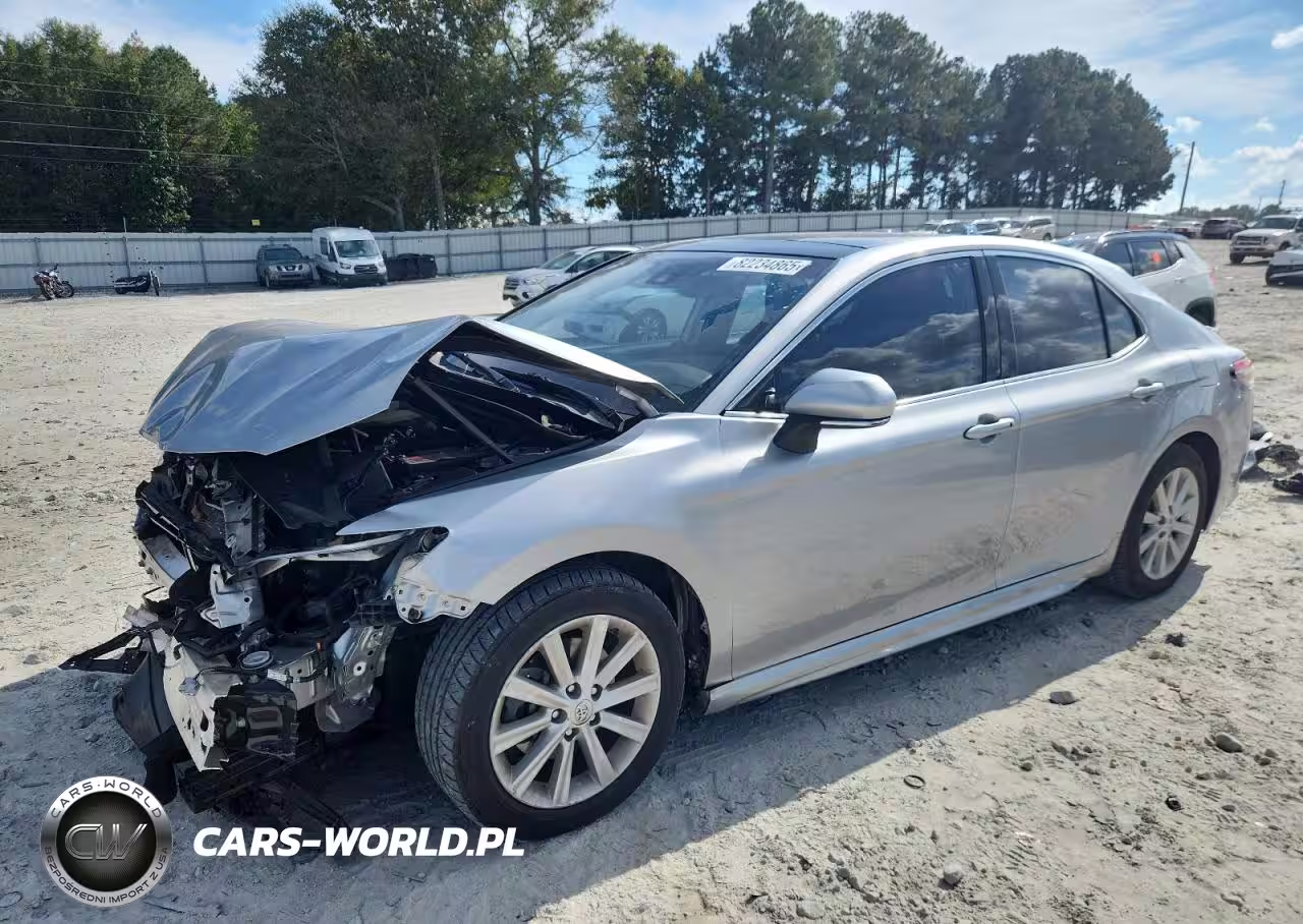 2020 Toyota Camry Xse